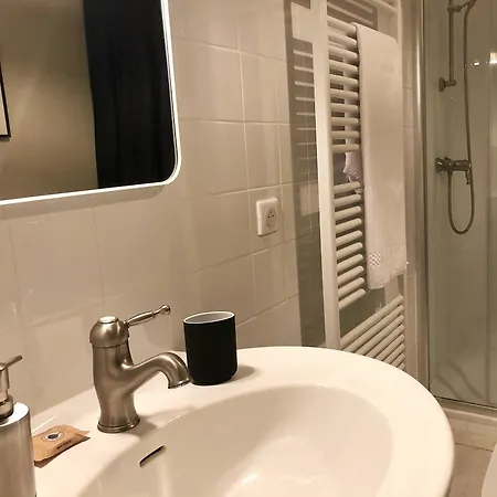 Logis Des Chauvins - Gite Cote Parc بيت للعطل *