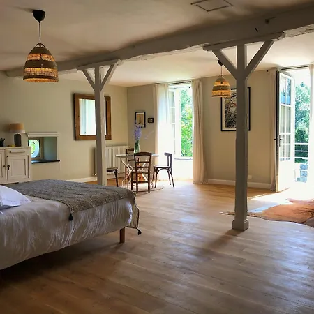 Logis Des Chauvins - Gite Cote Parc * Port-dʼEnvaux